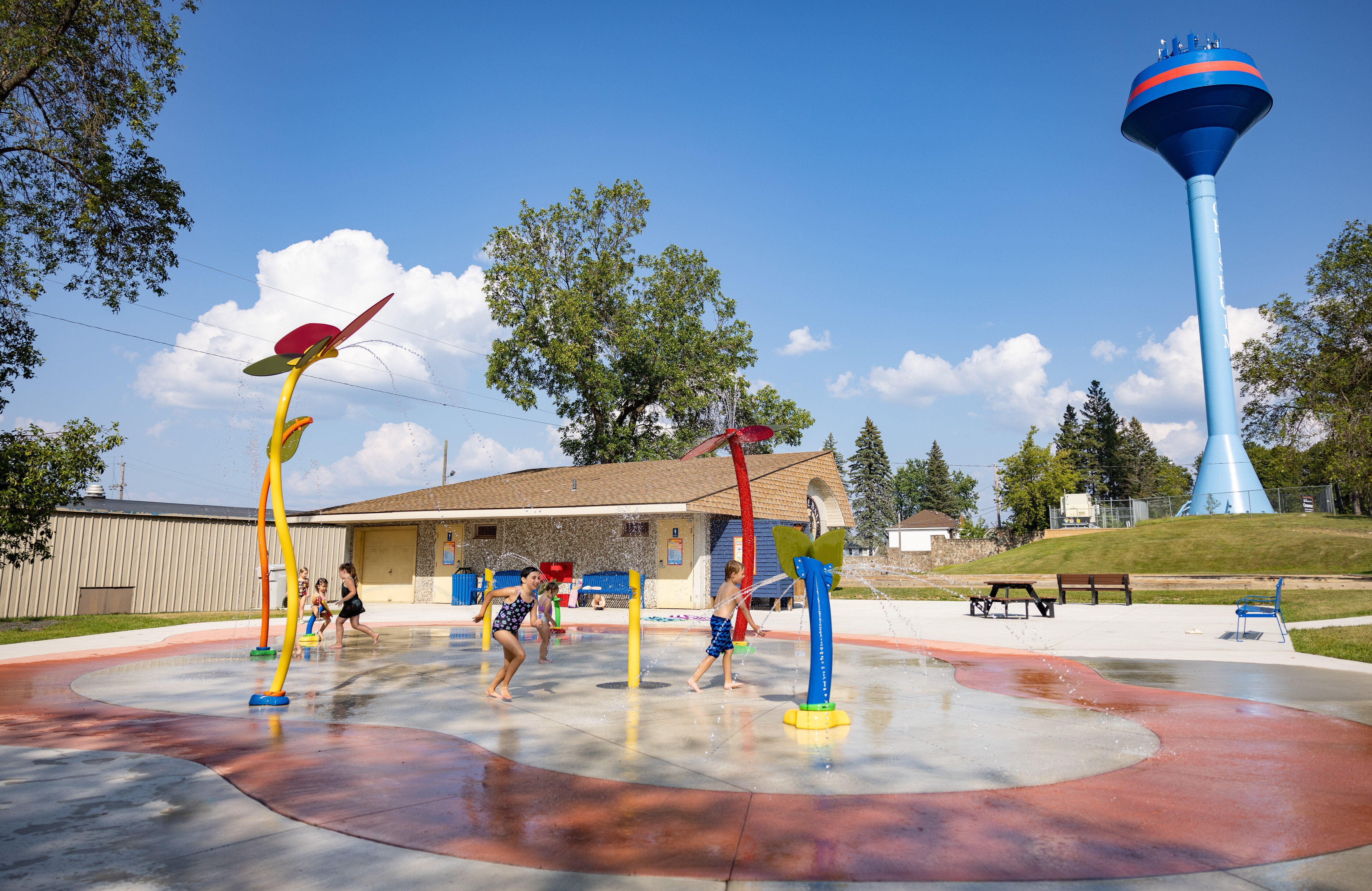 AQ - MN - Chisholm Kiwanis SPlash Pad - 66